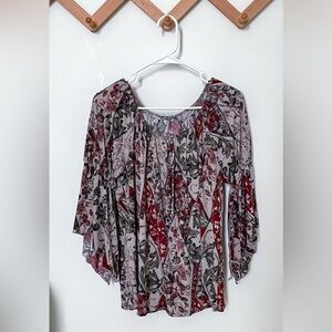 Women’s Green Tan & Maroon Flowy Blouse